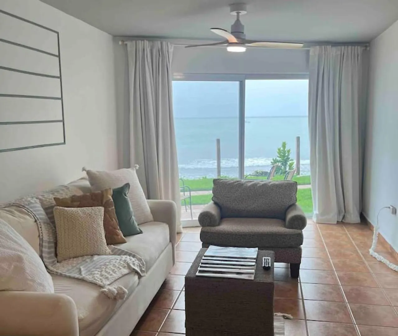 Beachfront Luxury Apartment Aguada 0*,  Puerto Rico
